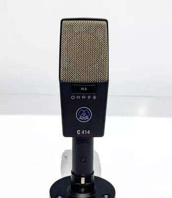 AKG - C414 XLS - 9 Pattern Large Diaphragm Condenser Mic